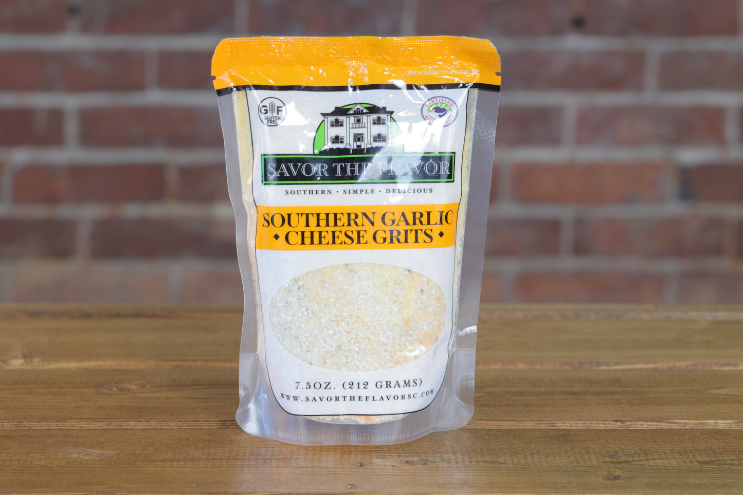 Southern Garlic and Cheese Grits